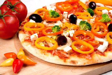 Pizza, Tomaten, Pfefferonie