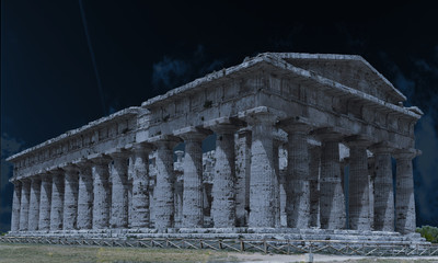 Poseidone Temple of the night
