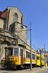 Naklejka na ściany i meble Stary tramwaj, Porto, Portugalia