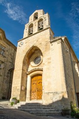 Fototapeta na wymiar Eglise du village de Rousset-les-Vignes en Provence