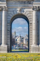 Foto op Plexiglas The Alcala Gate in Madrid, Spain. © Anibal Trejo