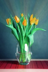 Vase with tulips