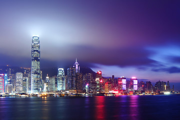 Fototapeta premium Wgląd nocy Hong Kong