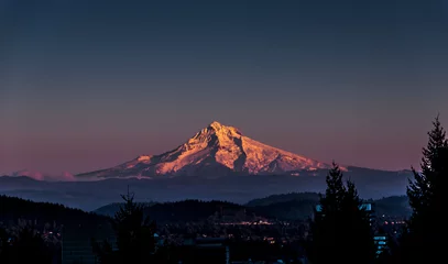 Deurstickers Mount Hood bij zonsondergang © Krzysztof Wiktor