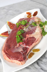 magret de canard cru 3