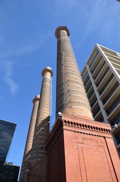 Chemin&eacute;es industrielles, Barcelone, Espagne