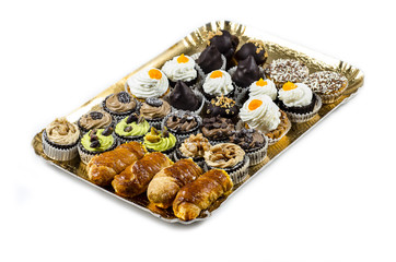 Colorful mini-cupcakes