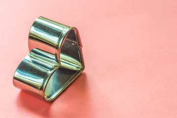 heart shaped metal cookie cutters