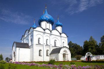 Fototapeta na wymiar Katedra Narodzenia NMP. Suzdal. Rosja