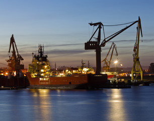 Fototapeta premium Shipyard at dusk.