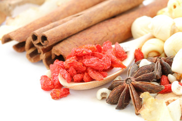 Many kind of Chinese herbal
