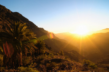 Naklejka premium Sunset over the Mountains