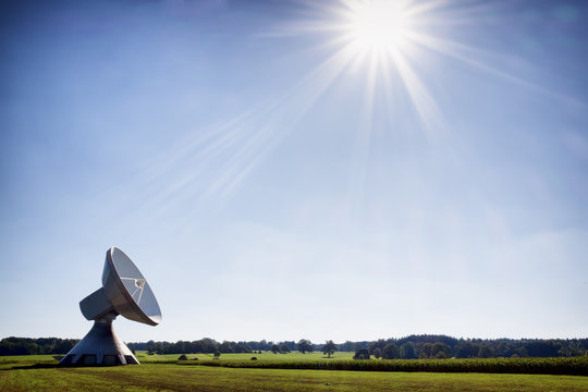 satelite dish - radio telescope