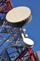Construction of a telecommunications tower with antennas
