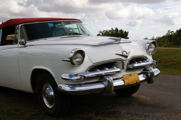 Obraz na płótnie Canvas Amerykański samochód archiwalne.