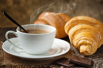 Black coffee, a cup of beans