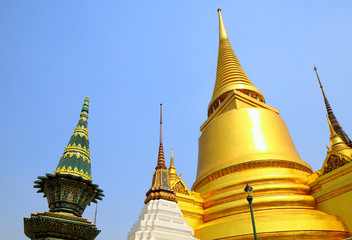 Fototapeta premium Golden pagoda in the Grand Palace