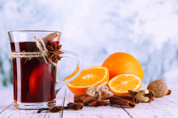 Mulled wine with oranges and spices