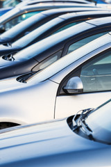 Obraz premium Autos hintereinander