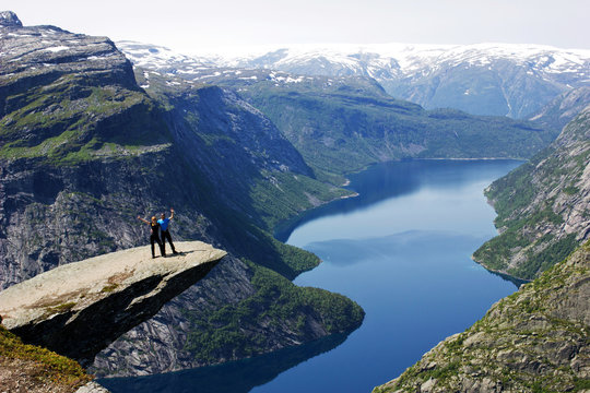 Couple On Tongue Of Troll