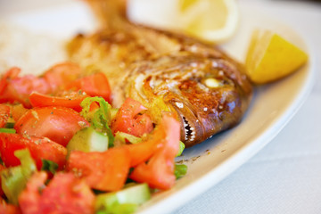 teeth of grilled red snapper