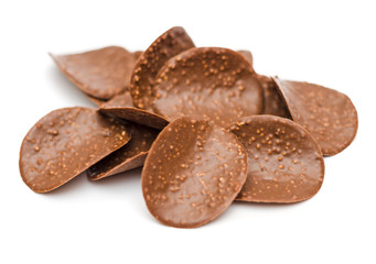 Chocolate nut chips