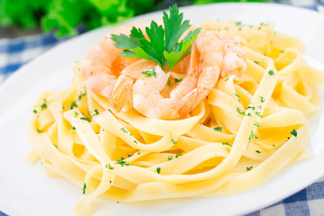 Pasta with shrimps