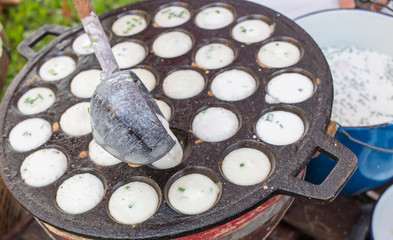 Knmcrk, Kind of Thai sweetmeat, made from coconut milk with suga