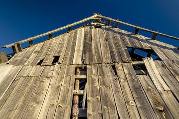 Barn front looking to the sky