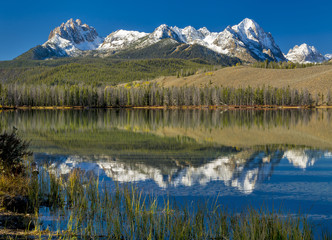 Fototapeta premium Beautiful Idaho mountain lake