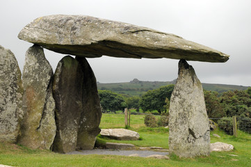 Pentre Ifan burial chamber in Preseli Hills, South Wales - obrazy, fototapety, plakaty