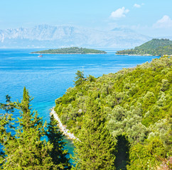 Plakaty  Letni krajobraz wybrzeża Lefkady (Grecja)