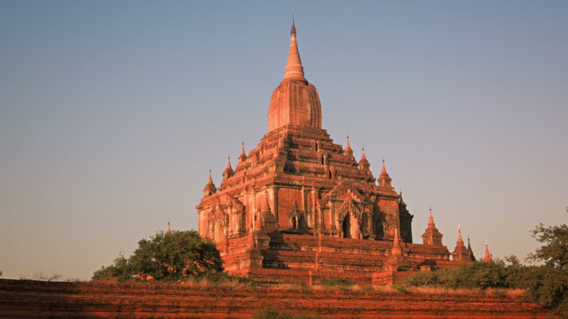 Htilominlo Temple located in Bagan, Myanmar