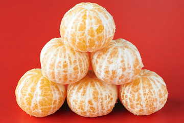 Pyramid of tangerines