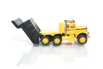 Obraz na płótnie Canvas toy car the truck isolated on a white background