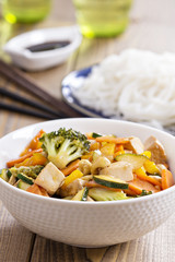 Tofu stir fry with vegetables
