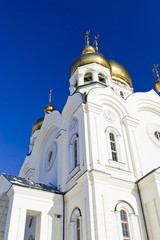 Fototapeta na wymiar Orthodox church