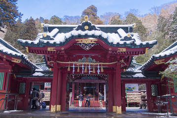 Hakone-jinja, un sanctuaire dans la for&ecirc;t, Japon