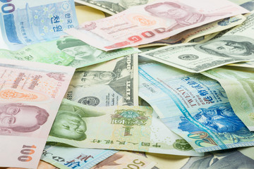 Obraz na płótnie Canvas Różne banknotów