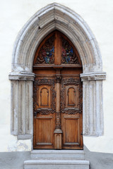 Fototapeta na wymiar Średniowieczny budynek wejściowy