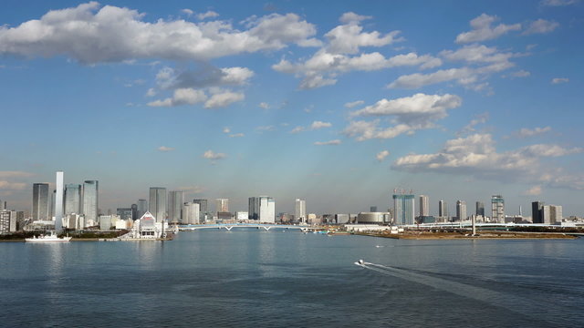 東京湾岸晴海埠頭を望む　インターバル撮影