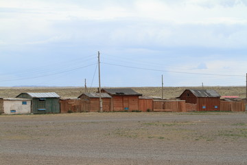 Dorf in der mongolischen Steppe
