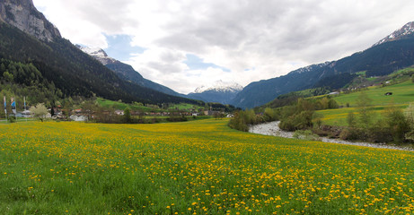 Fototapeta na wymiar 2013_Tour Maloja, Bernina, Splügen