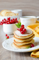 Pancakes with berries