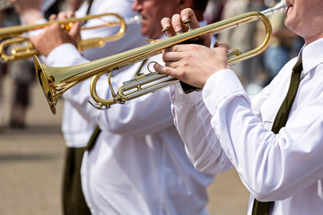 Obraz na płótnie Canvas Musicians with trumpets