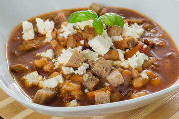 Bean soup with bread and cheese