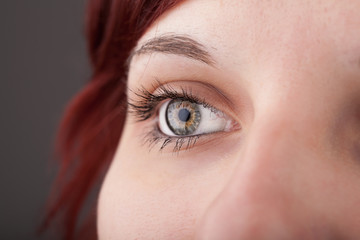 Obraz premium Portrait of a pretty girl close up eye