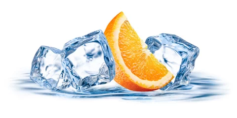 Fotobehang In het ijs Oranje fruit met ijs dat op witte achtergrond wordt geïsoleerd  © Tim UR