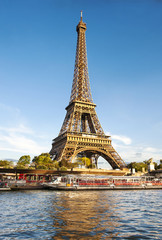 Fototapeta na wymiar Eiffelturm Paris Frankreich