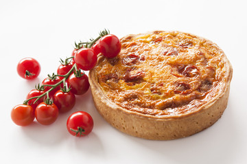 quiche cherry tomatoes and mozzarella